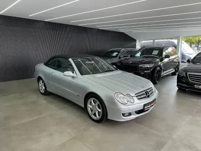 Gebraucht Mercedes CLK350 272 PS (200 kW) 2006 Iridiumsilber Cabrio