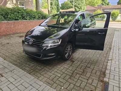 Gebraucht VW Sharan 140 PS (102 kW) 2012 Schwarz Van / Kleinbus