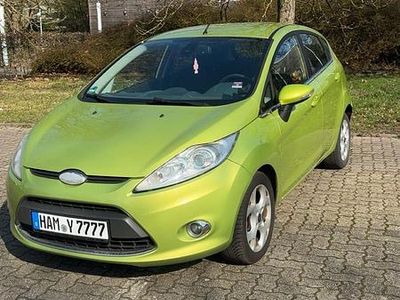 Gebraucht Ford Fiesta Titanium 101 PS (74 kW) 2009 Grün Kleinwagen