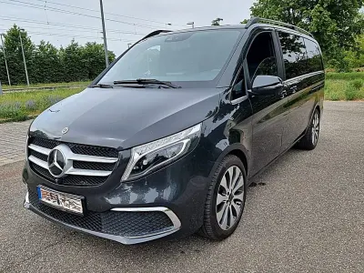 Gebraucht Mercedes V300 Avantgarde 239 PS (175 kW) 2019 Grau Van / Kleinbus