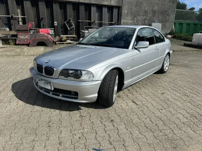 Brugt BMW 318 Sport Line 118 HK (86 kW) 2001 Sølv Coupe