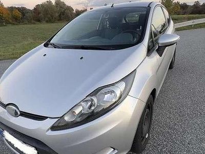 Gebraucht Ford Fiesta 82 PS (60 kW) 2009 Grau Kleinwagen