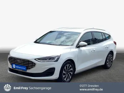 Gebraucht Ford Focus Titanium 116 PS (85 kW) 2023 Frostweiß Kombi