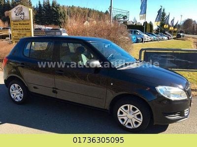Gebraucht Skoda Fabia Cool Edition 60 PS (44 kW) 2014 Schwarz Limousine