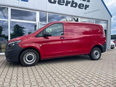 Usata Mercedes Vito 102 CV (75 kW) 2020 Rosso Furgone