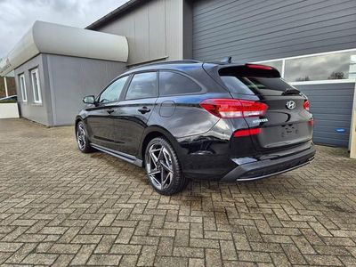 Neu Hyundai i30 N Line 150 PS (110 kW) 2026 Abyss black abyss black Kombi