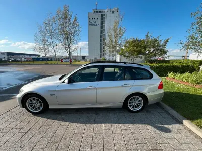 Brugt BMW 318 129 HK (94 kW) 2005 Sølv Stationcar