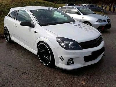 Usata Opel Astra OPC 241 CV (177 kW) 2008 Bianco Coupé