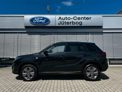 Gebraucht Suzuki Vitara Club 129 PS (94 kW) 2025 Schwarz SUV