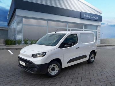 Weiß Gebraucht 2024 Toyota Proace City Van / Kleinbus | 23.980 € (Fairer Preis)