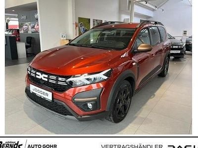 Neu Dacia Jogger Extreme 141 PS (103 kW) 2025 Terracottabraun (metallic) Van / Kleinbus