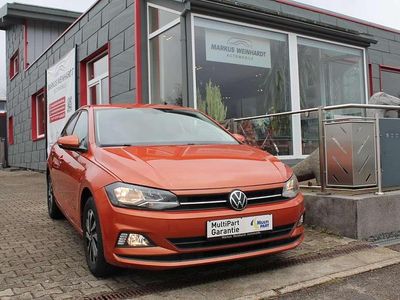 Gebraucht VW Polo Active 80 PS (58 kW) 2021 Energetic orange Kleinwagen