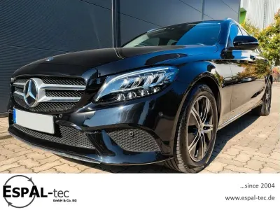 Gebraucht Mercedes C180 156 PS (114 kW) 2021 Schwarz Kombi