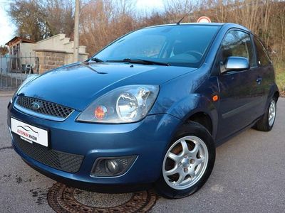 Gebraucht Ford Fiesta Ghia 69 PS (50 kW) 2006 Blau Kleinwagen