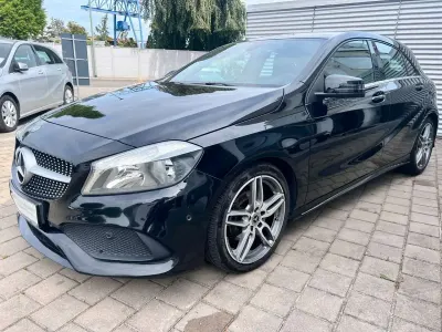 Gebraucht Mercedes A180 Sportline 122 PS (89 kW) 2017 Kosmosschwarz Limousine