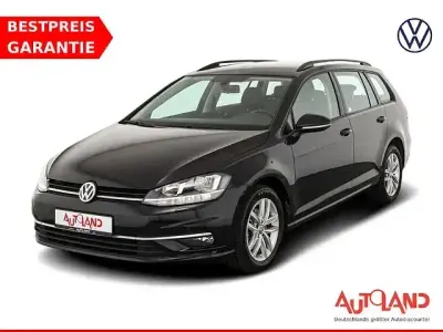 Gebraucht VW Golf VII 116 PS (85 kW) 2020 Deep black perleffekt Kombi