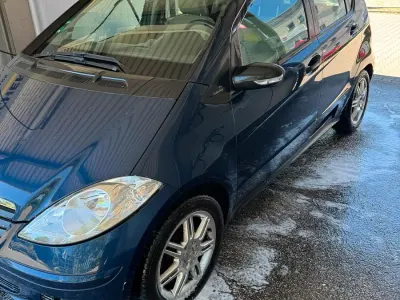 Gebraucht Mercedes A170 116 PS (85 kW) 2004 Blau Limousine