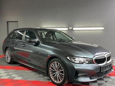 Gebraucht BMW 320 Advantage 190 PS (139 kW) 2021 Mineralgrau metallic Kombi