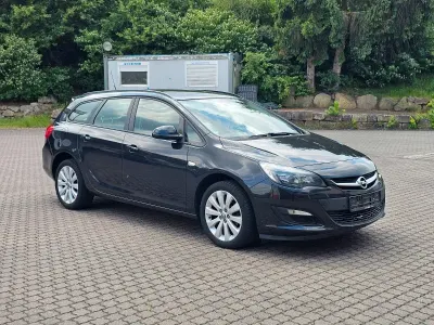 Gebraucht Opel Astra Style 140 PS (102 kW) 2015 Schwarz Kombi