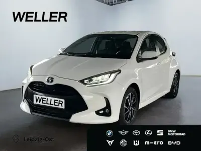 Gebraucht Toyota Yaris Hybrid Team 116 PS (85 kW) 2022 Schneeweiß Kleinwagen