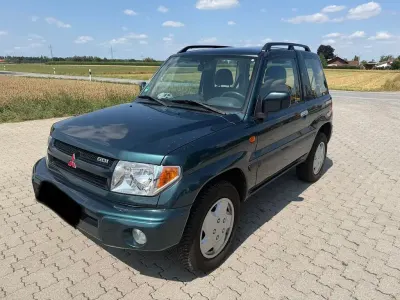 Gebraucht Mitsubishi Pajero 122 PS (89 kW) 2003 Grün SUV