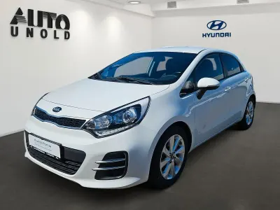 Gebraucht Kia Rio 109 PS (80 kW) 2016 Weiß Kleinwagen