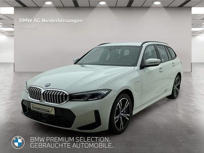 BMW 330e