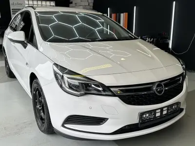 Gebraucht Opel Astra Edition 110 PS (80 kW) 2019 Weiß Kombi