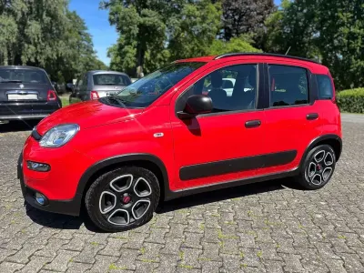 Gebraucht Fiat Panda City Life 69 PS (50 kW) 2021 Bartolini rot Kleinwagen