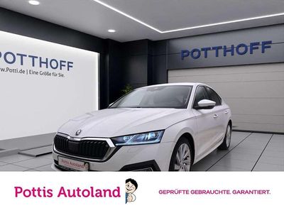 Gebraucht Skoda Octavia Style 116 PS (85 kW) 2022 Weiß Limousine