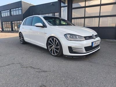 Gebraucht VW Golf VII GTD 184 PS (135 kW) 2014 Weiß Limousine