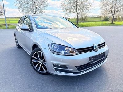 Second-hand VW Golf VII Allstar 150 CP (110 kW) 2016 Argintiu Berlinǎ