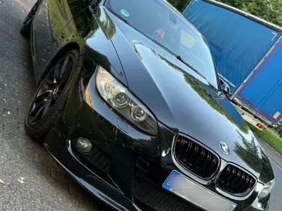 Gebraucht BMW 325 Cabriolet Performance 218 PS (160 kW) 2010 Schwarz Cabrio