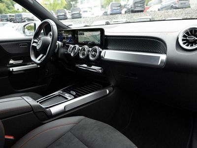 Mercedes EQB300