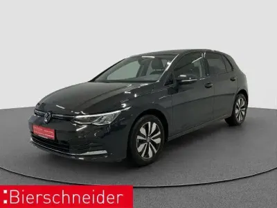 Gebraucht VW Golf VIII Move 110 PS (80 kW) 2024 Grau Limousine