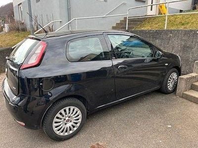 Gebraucht Fiat Grande Punto 75 PS (55 kW) 2011 Schwarz Kleinwagen