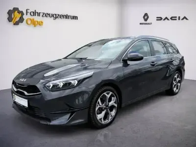 Gebraucht Kia Ceed Sportswagon Spirit 160 PS (117 kW) 2022 Grau Kombi