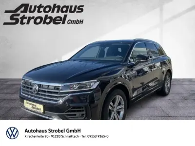 Gebraucht VW Touareg R-line 286 PS (210 kW) 2019 Deep black perleffekt SUV
