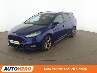 Usata Ford Focus ST 250 CV (183 kW) 2017 Blu Station wagon