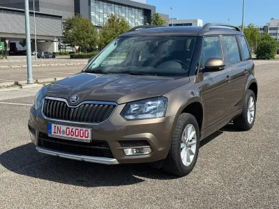 Gebraucht Skoda Yeti Active 110 PS (80 kW) 2015 Braun SUV