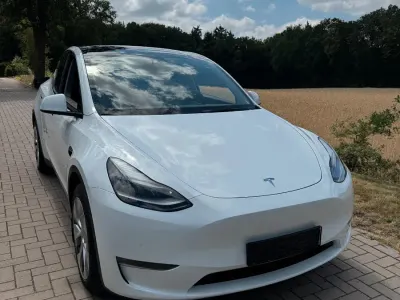 Gebraucht Tesla Model Y 378 kW (514 PS) 2022 Weiß SUV
