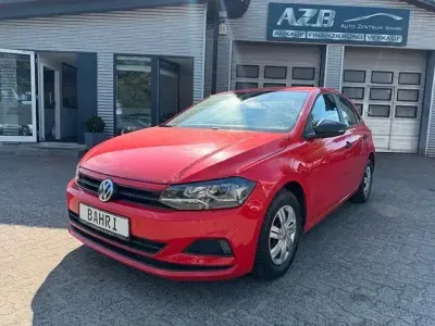 Gebraucht VW Polo Trendline 65 PS (47 kW) 2019 Rot Kleinwagen