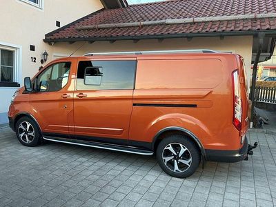 Gebraucht Ford Transit Custom 170 PS (125 kW) 2023 Orange Van / Kleinbus
