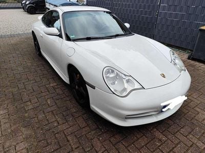 Porsche 911 Carrera