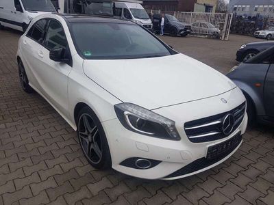 gebraucht Mercedes A180 BlueEffi PANORAMA XENON MEMORY AMG UNFALLFREI