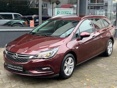 Gebraucht Opel Astra 125 PS (91 kW) 2018 Rot Limousine