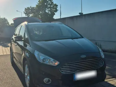 Gebraucht Ford S-MAX S 160 PS (117 kW) 2018 Schwarz Van / Kleinbus