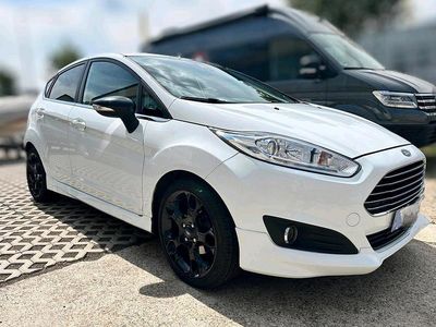 Gebraucht Ford Fiesta Sport 95 PS (69 kW) 2013 Weiß Kleinwagen