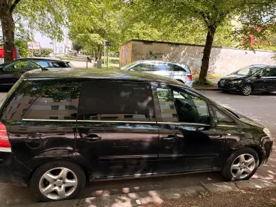 Gebraucht Opel Zafira 101 PS (74 kW) 2005 Schwarz Van / Kleinbus