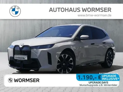 Gebraucht BMW iX M Sport 300 kW (408 PS) 2025 Grau SUV